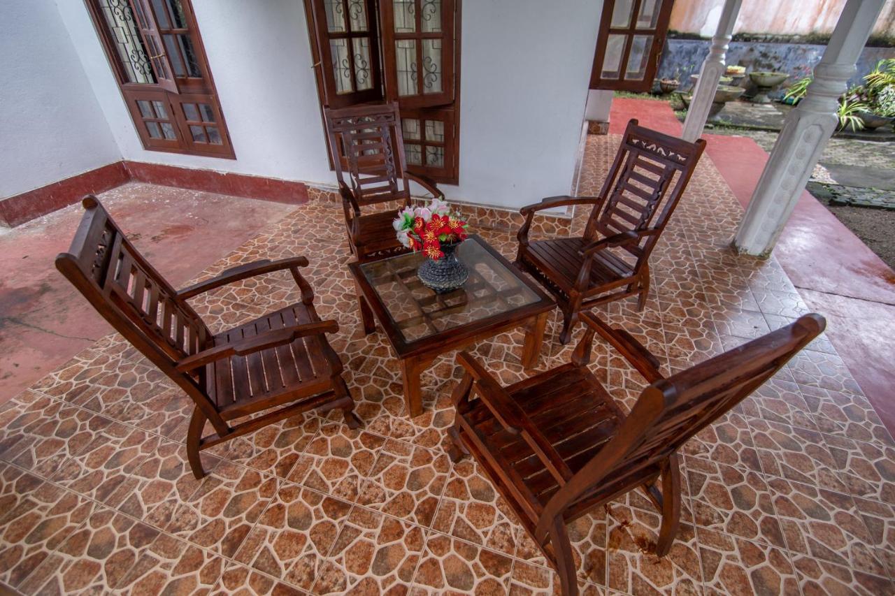 Mountain Gem Villa Hikkaduwa Exterior foto